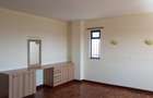 3 Bed Apartment with En Suite at Kilimani Estate Nairobi - 11