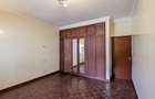 3 Bed Apartment with En Suite in Riverside - 10
