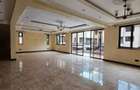 5 Bed Townhouse with En Suite at Kanjata Road - 2