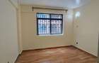 2 Bed Apartment with Gym in Kilimani - 3