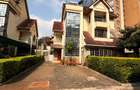 5 Bed Townhouse with En Suite at Kaputei Gardens - 1