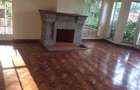 5 Bed House at Rosslyn Lone Tree - 10