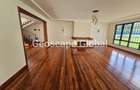 5 Bed House with En Suite in Loresho - 9