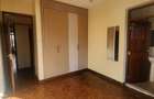 3 Bed Apartment with En Suite in Kilimani - 16