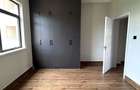2 Bed Apartment with En Suite at King'Ara Road - 6