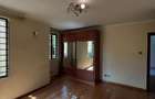 5 Bed Townhouse with En Suite in Lavington - 11