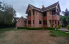 4 Bed Townhouse with En Suite in Lavington - 1