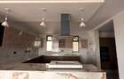 3 Bed Apartment with En Suite in Riverside - 10