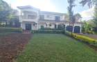 4 Bed House with En Suite at Nyari - 1