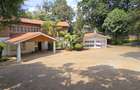 4 Bed House with En Suite at Lobelia Drive - 4