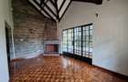 4 Bed Townhouse with En Suite in Spring Valley - 3