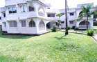 Serviced 2 Bed Apartment with Swimming Pool at Mtwapa Rd - 5