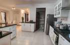 3 Bed Apartment with En Suite at Westlands - 10