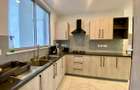 Furnished 2 Bed Apartment with En Suite in Rhapta Road - 5