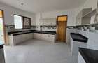 4 Bed Apartment with En Suite in Nyali Area - 2