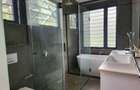 4 Bed Townhouse with En Suite in Lake View - 8