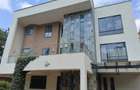 5 Bed Townhouse with En Suite at Lavington - 3