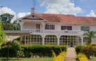 Commercial Property with Service Charge Included in Runda - 3