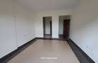 2 Bed Apartment with En Suite at Hatheru Road - 14