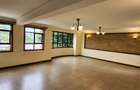 4 Bed Apartment with En Suite in General Mathenge - 1