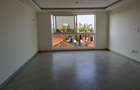 Serviced 2 Bed Apartment with En Suite at Beach Road - 5