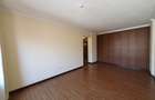 3 Bed Apartment with En Suite at River Gardens Park - 16