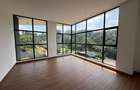 5 Bed Villa with En Suite in Nyari - 4