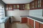 4 Bed Townhouse with En Suite in Westlands Area - 9