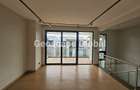 5 Bed House with En Suite in Lavington - 11