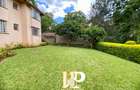 Furnished 3 Bed Apartment with En Suite in Spring Valley - 2