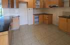 4 Bed Apartment with Swimming Pool in Kileleshwa - 16