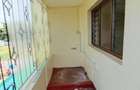 3 Bed Apartment with En Suite at Denis Pritt - 7