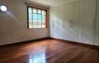 4 Bed House with Swimming Pool in Runda - 14