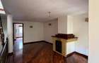 5 Bed Townhouse with En Suite in Lavington - 6