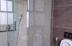 3 Bed Apartment with En Suite in Riverside - 8