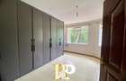 4 Bed Townhouse with En Suite in Spring Valley - 8
