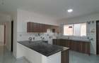 4 Bed Apartment with En Suite in Parklands - 5