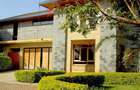 5 Bed House with En Suite in Runda - 1