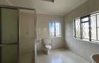 5 Bed Villa with En Suite in Lavington - 6