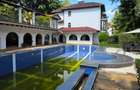 4 Bed Townhouse with En Suite at Riverside Drive. - 5