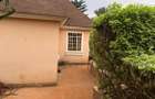 5 Bed House with En Suite in Runda - 10