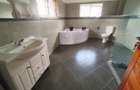 5 Bed House with Swimming Pool in Runda - 13