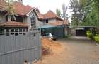 5 Bed Townhouse with En Suite at Lavington Green - 6
