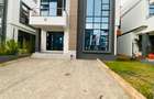4 Bed Villa with En Suite at Eastern Bypass - 2
