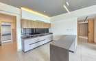 3 Bed Apartment with En Suite at Apartments - 9