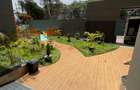 3 Bed Apartment with En Suite in Riverside - 18