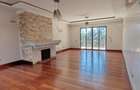 8 Bed Townhouse with En Suite at Karen - 11