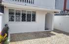 4 Bed Townhouse with En Suite in Lavington - 9