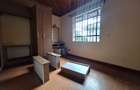 5 Bed Townhouse with En Suite in Lavington - 4