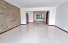 4 Bed Apartment with En Suite at Raphta Road - 18